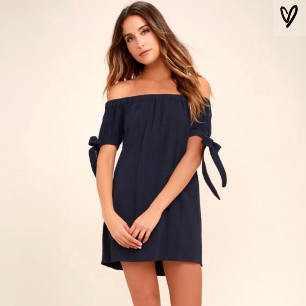 Lulus Cold Shoulder Dress